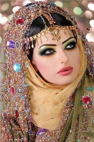 Макияж В Восточном Стиле. Восточный макияж всегда яркий и выразительный, он притягивает внимание. 02 Макияж В Восточном Стиле. Восточный макияж всегда яркий и выразительный, он притягивает внимание. 02