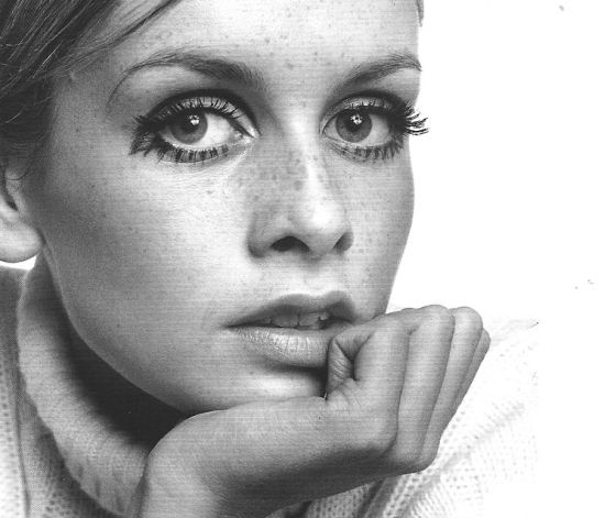 === Новая история туши для ресниц ===. 03 === Новая история туши для ресниц ===. 03