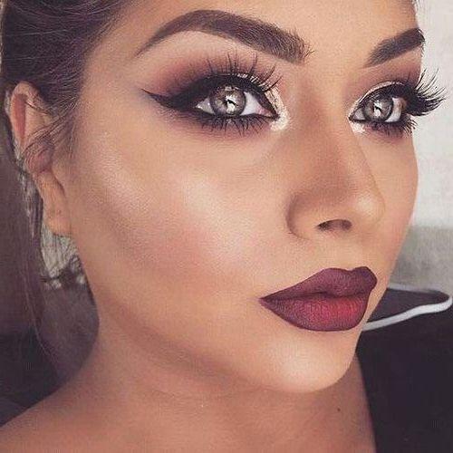 Хитрости в макияже. 10 хитростей макияжа для увеличения глаз.