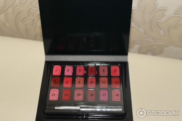 Румяна Satin Pressed Blush 5 г номер 1 - 88 грн. 01