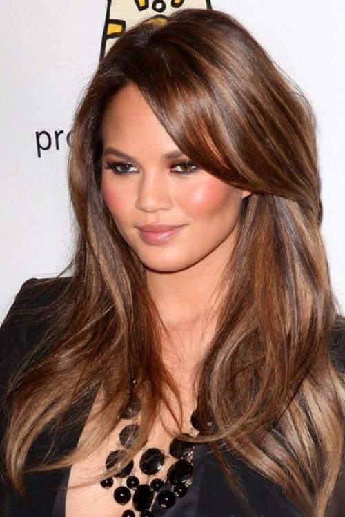 Вы с увлечением просматриваете журналы с фотографиями причесок звезд и думаете - а может быть мне так покраситься? 01