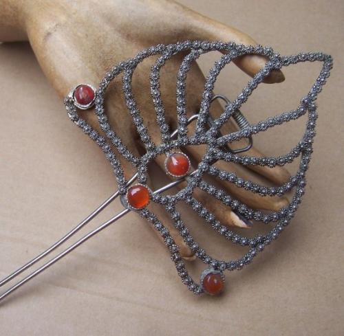 Прекрасные трайбл - девы, здесь список того, что вам понадобится на мк по макияжу и прическам. 06