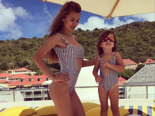 Мы продолжаем знакомить вас со звездными секретами красоты. 06 Мы продолжаем знакомить вас со звездными секретами красоты. 06