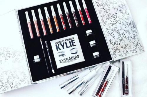 Подарочный набор Kylie Holiday Edition. 01