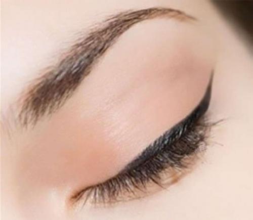 Перманентный макияж верхнего века. 03