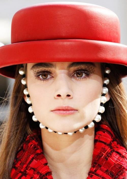 Тенденции макияжа сезона осень - зима 2016-17. 06