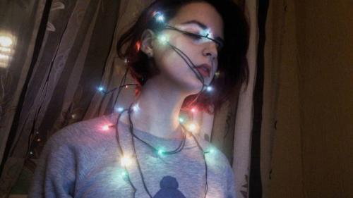 Поясните пжлст. Окей, приветики. 03