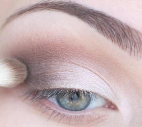 Легкий, красивый макияж. 02 Легкий, красивый макияж. 02