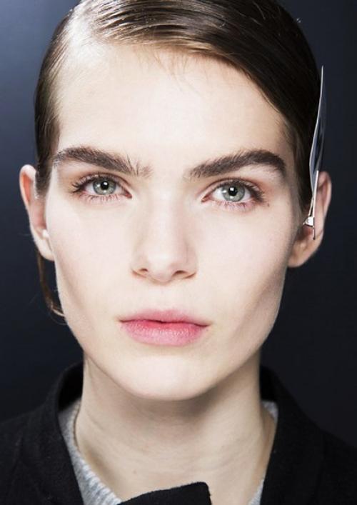 Тенденции макияжа сезона осень - зима 2016-17. 02