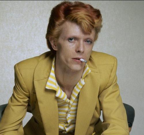 Дэвид.  Помоги мне подобрать дневной мейк, не отнимающий много времени по утрам. 01