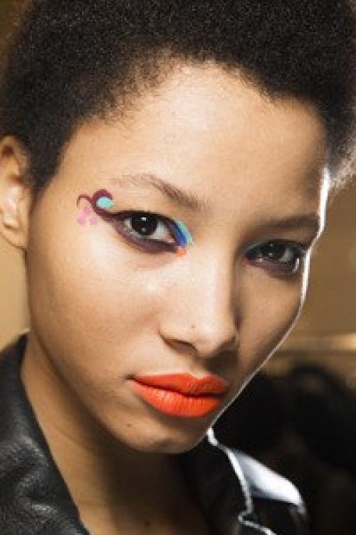 Тенденции макияжа сезона осень - зима 2016-17. 07