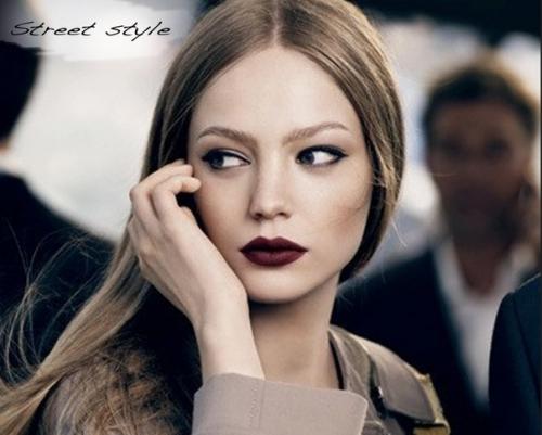 Avon Avoninsider сочетаниецветов яркаяпомада. 03 Avon Avoninsider сочетаниецветов яркаяпомада. 03