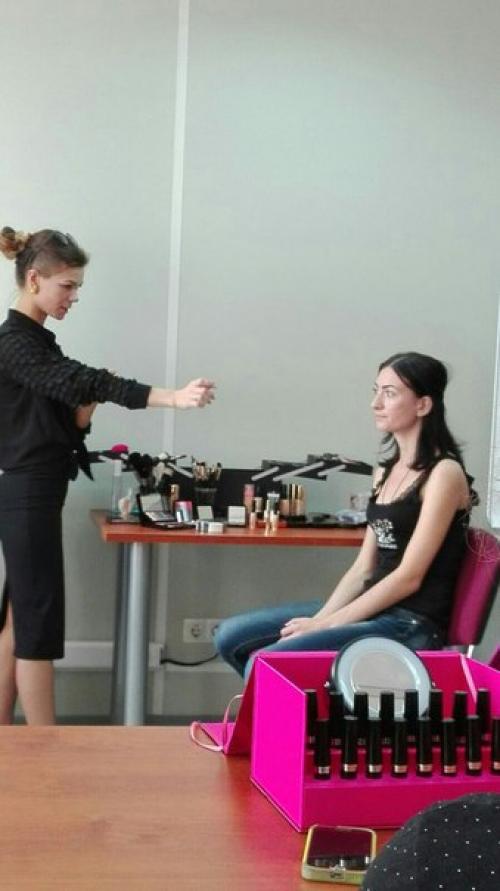 Фотоотчет.  19 сентября провела мастер-класс по теме Дневной Макияж. 03