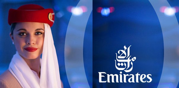 Рубрика: Авиационный шик. Девушки в светлых костюмах с ярко-красной помадой на губах. 02