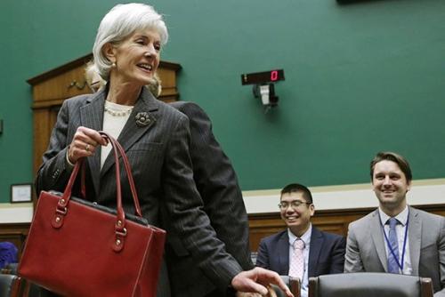 Снять нельзя надеть: типичные ошибки в стиле деловых женщин. 05