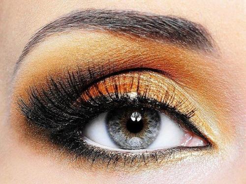 Мы продолжаем знакомить вас по - ближе с участницами группы и сегодня с вами на связи Эльза - танцовщица и бэк - вокалистка коллектива? 01