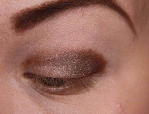 Лёгкий макияж в тёплых тонах - пошагово. 04