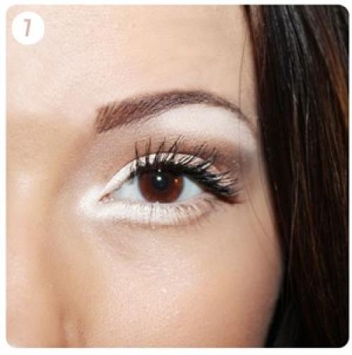 Итак, загорелые кареглазые девушки, этот фото урок в первую очередь для вас, поскольку именно вам он подойдём так, как никому другому. 07