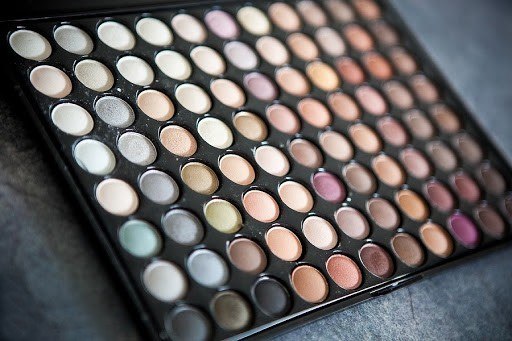 В наличии. Профессиональная палетка матовых теней для век 88 цветов. 02