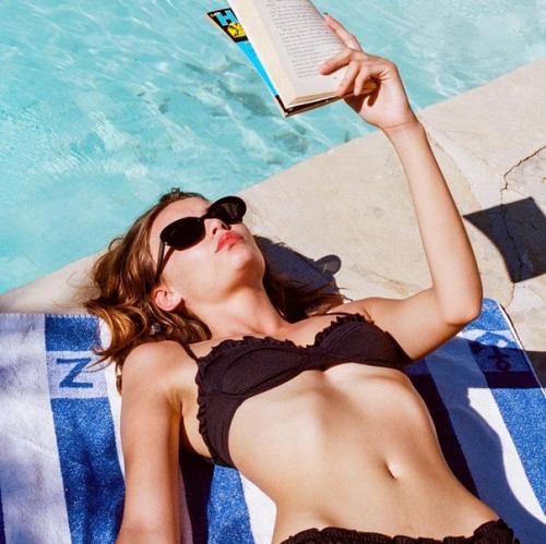 УЗС _Книги. 10 книг, которые заставят забыть о погоде на улице. 01 УЗС _Книги. 10 книг, которые заставят забыть о погоде на улице. 01