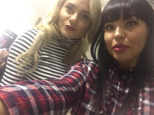 Сегодня я уроки макияжа в @pma_School_Prague посетила. 04