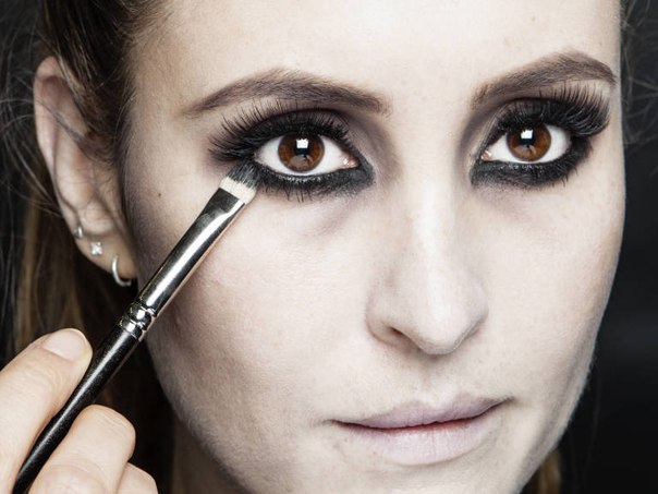 Вампирский макияж на хэллоуин: мастер-класс. 04 Вампирский макияж на хэллоуин: мастер-класс. 04