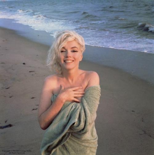 Вкусное и притягательное состояние женщины. 03