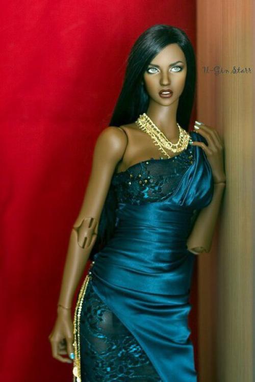 О людях и о куклах. 03