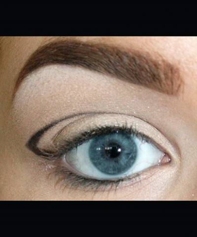 Самый простой способ сделать макияж с новым акцентом на складках век. 03 Самый простой способ сделать макияж с новым акцентом на складках век. 03