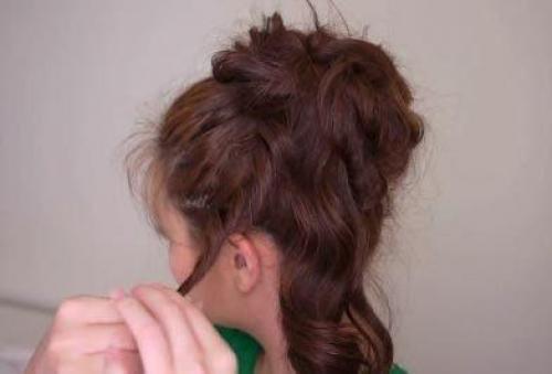 Как сделать красивую высокую прическу! 07