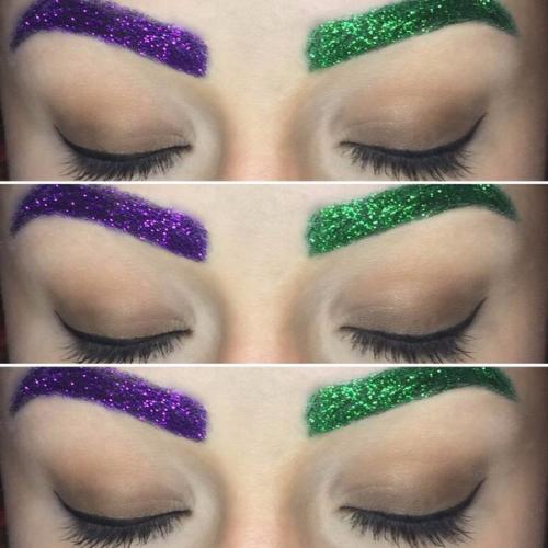 Тренды Instagram: самые безумные формы бровей (фото). 07