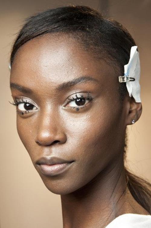 Неделя моды в Париже: макияж на показе Rochas. 04