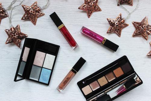 Sleek Makeup Midas Touch Highlighting Palette или для чего нужен синий хайлайтер? 03