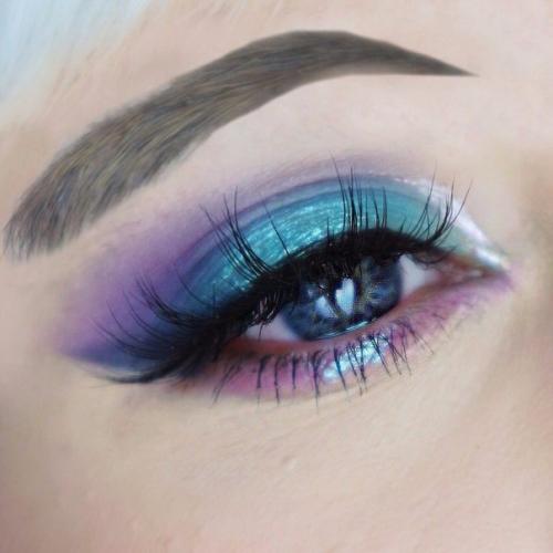 Тренды Instagram: самые безумные формы бровей (фото). 04