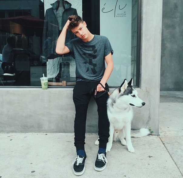 Imagine CameronDallas.  Под песню.