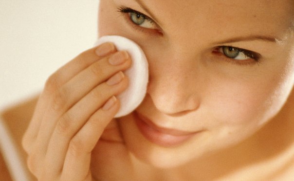 Базовые знания об полном уходе за старой кожей вокруг глаз. Базовые знания об полном уходе за старой кожей вокруг глаз.