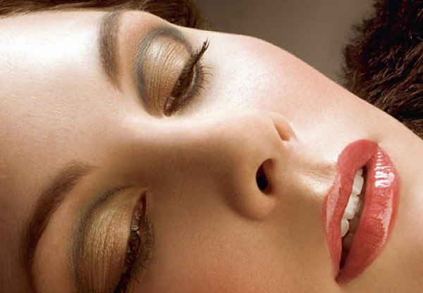 Выбираем тип тонального крема. Выбираем тип тонального крема.