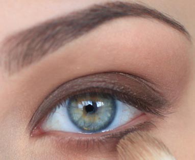 Фото-урок по макияжу глаз. Kleo. ru - ежедневный женский журнал. 03