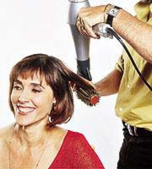 Одежда, прически и макияж четырех героинь сериала тв Глобо женщины в любви показывают, как безошибочно создать свой стиль. 01