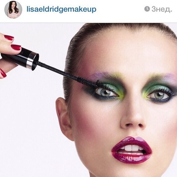 {Make Up Instagram}. 03