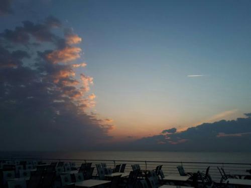 Давно я не писала ничего на стену (наверное потому что были длинные ногти и я физически не могла столько настрочить. 03 Давно я не писала ничего на стену (наверное потому что были длинные ногти и я физически не могла столько настрочить. 03