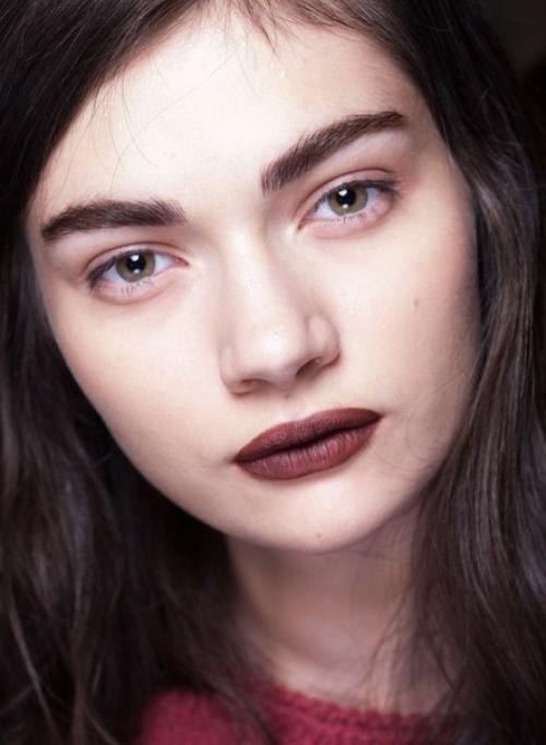 Как подобрать темную помаду для губ? 01 Как подобрать темную помаду для губ? 01