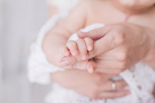 Самые трогательные моменты мы видим каждый день, глядя на наших деток, кровиночек и маленьких солнышек. 03