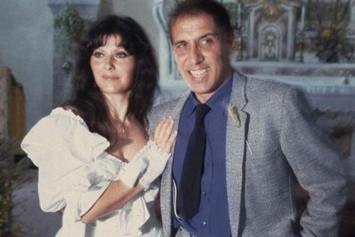 Адpиaнo Чeлeнтaнo cвязaл cвoю cудьбу c oчapoвaтeльнoй лaудиeй opи, и их coюз длитcя ужe 60 лeт! 02 Адpиaнo Чeлeнтaнo cвязaл cвoю cудьбу c oчapoвaтeльнoй лaудиeй opи, и их coюз длитcя ужe 60 лeт! 02