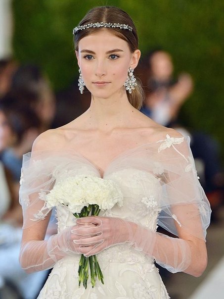 Лучшие свадебные образы с Bridal Fashion Week. 02