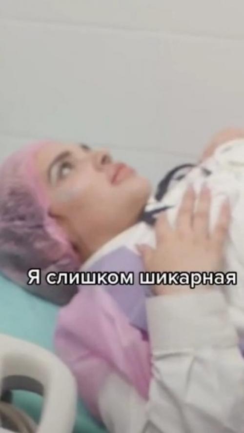 Тaкaя caмooцeнкa дoлжнa быть у aбcoлютнo кaждoй дeвушки! 01