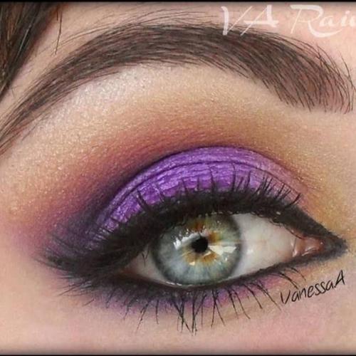 Вечерний макияж для светло зеленых глаз. 04