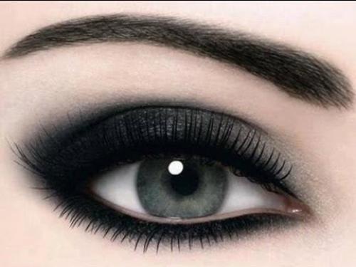 Учимся делать макияж Smoky Eyes. 05 Учимся делать макияж Smoky Eyes. 05