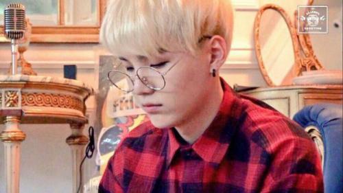 Заказ: * когда вы посмотрели ужастик и после этого отключили свет. 01