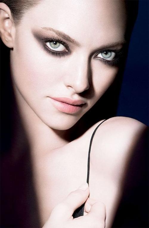 3 вида Smokey Eyes, которые стоит примерить этой весной. 05